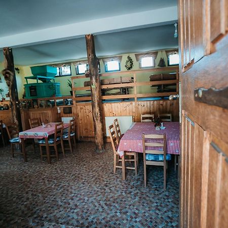 فندق Moara De Piatra Carta  المظهر الخارجي الصورة