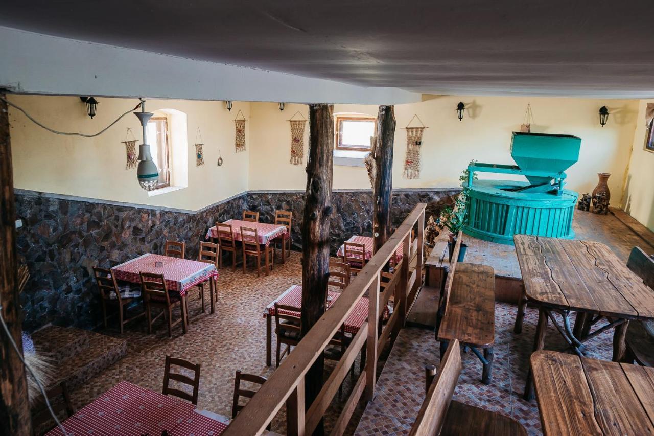 فندق Moara De Piatra Carta  المظهر الخارجي الصورة