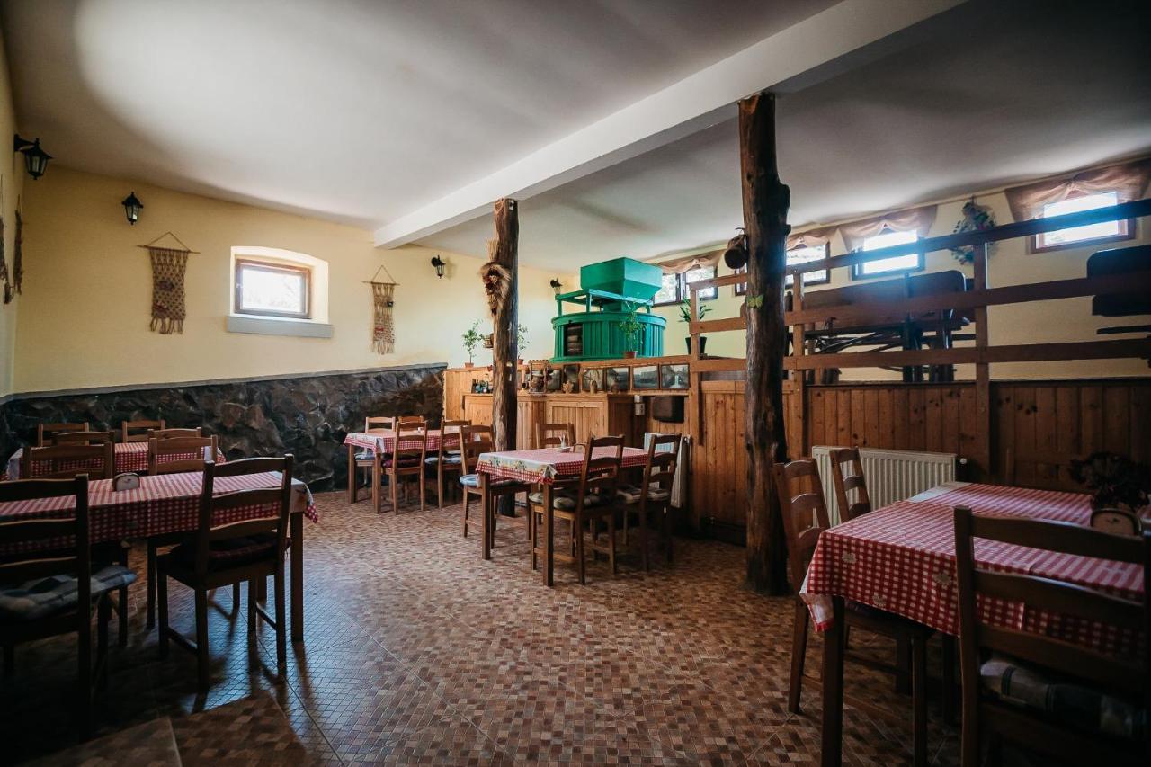 فندق Moara De Piatra Carta  المظهر الخارجي الصورة